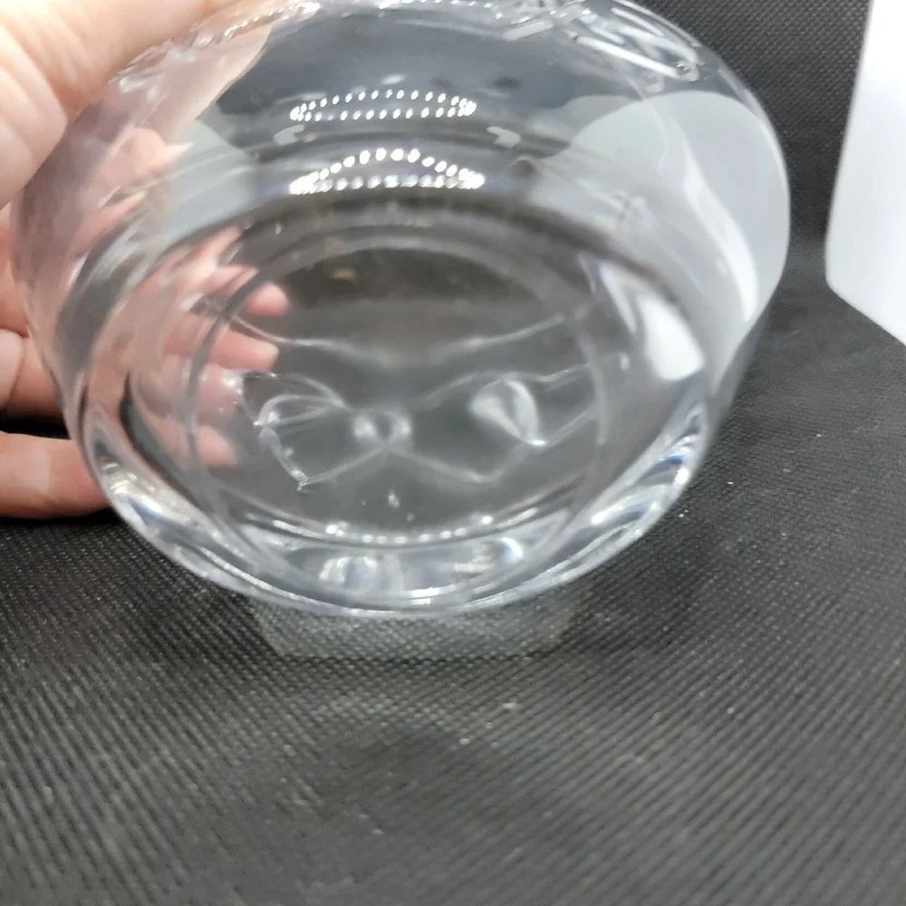 24% Lead Crystal Oval Vase w/ Entwined Hearts ~ Made in France for Teleflora
